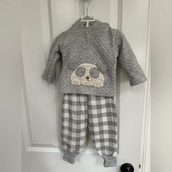 Cozy Gray Baby 3 pc Set with Fluffy Dog Design - Picture 1 of 6